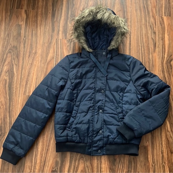 NWOT J2 Puffer Jacket - Picture 2 of 9